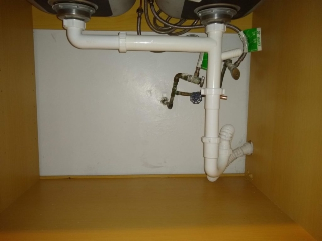 Plumb New Kitchen Sink