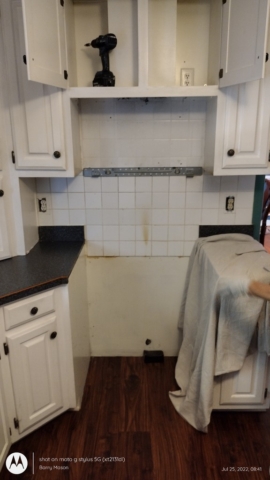 Above Range Only Backsplash Replacement Before