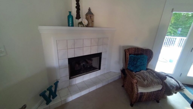 Fireplace Mantel and Tile Make-over Before Construction