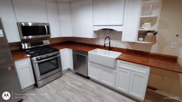 Kitchen 2 Countertop with Farm Sink Installed