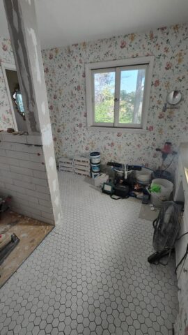 Floor Tile (ungrouted) Floor Tile (ungrouted)